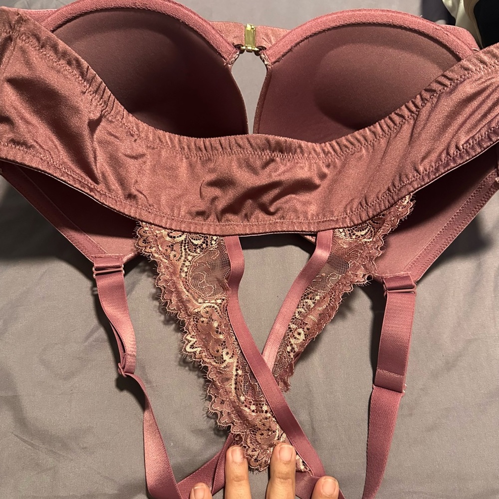Like new Cacique front fastening bra. - Picture 5 of 5